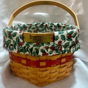 Longaberger 1997 Christmas Collection Snowflake Basket with Liner And Protector